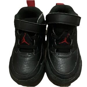 Nike Air Jordan Spizike Low Bred Boys Size 6C Black Red Athletic Shoes Sneakers